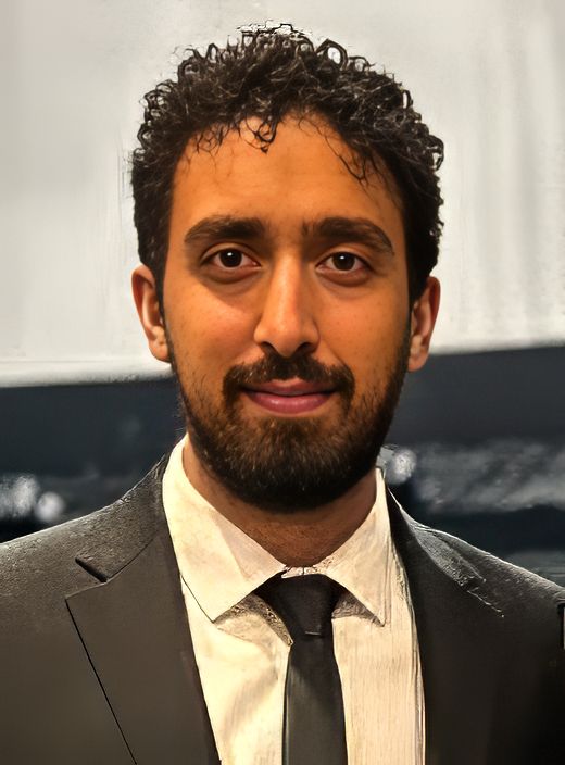 Portrait of Alireza Pakdaman